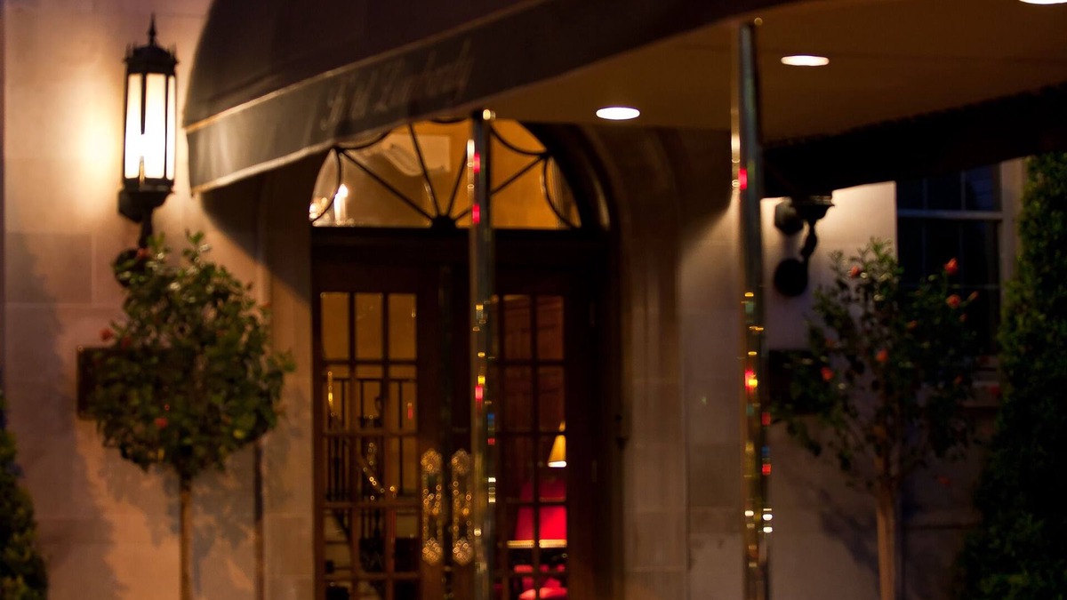 Connecticut Ave - K Street Hotel | Hotel Lombardy