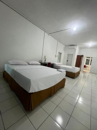 Mamuju Hotel | Hotel Mahkota 145