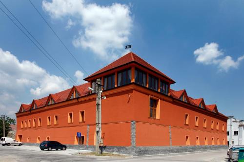 Modra Hotel | Hotel Majolika