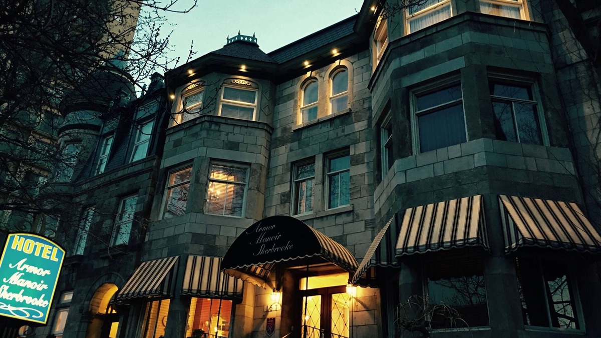 Quartier des Spectacles Hotel | Hotel Manoir Sherbrooke