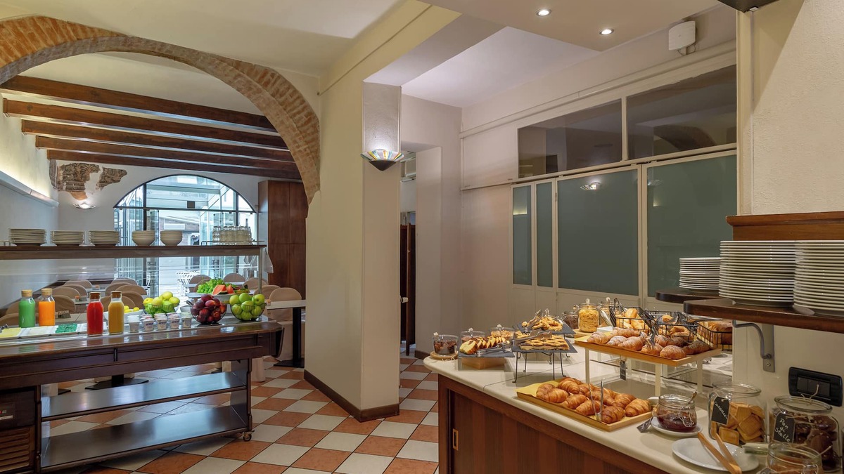 Mantua Hotel | Hotel Mantegna Stazione , Mantegna Hotels