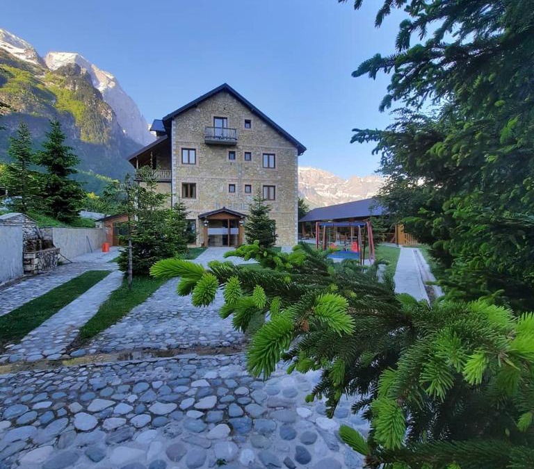 Kukes County Hotel | Hotel Margjeka