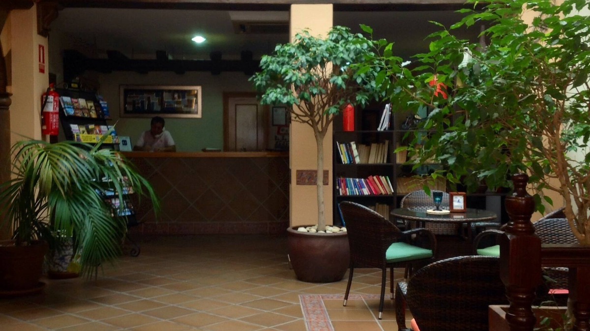 La Cala del Moral Hotel | Hotel Maria Cristina