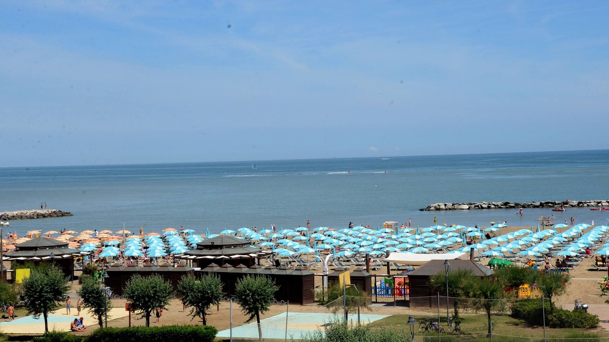 San Giuliano a Mare Hotel | Hotel Maria Serena