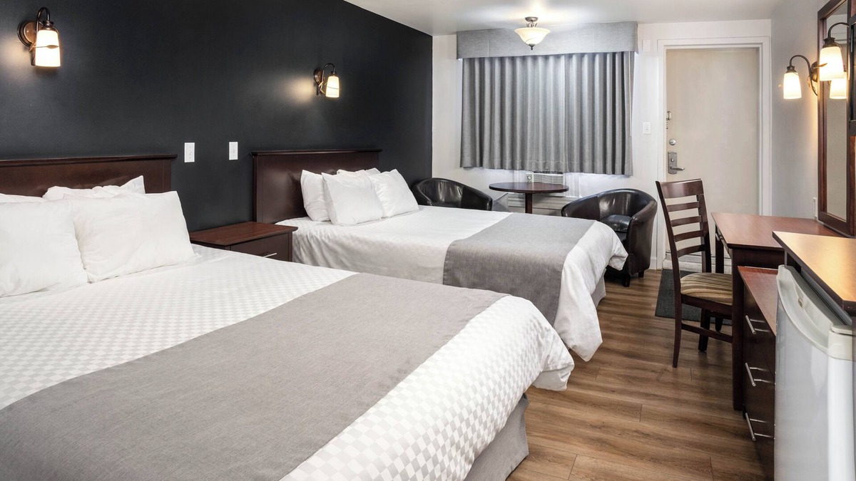 Mauricie Hotel | Hotel Marineau La Tuque Centre