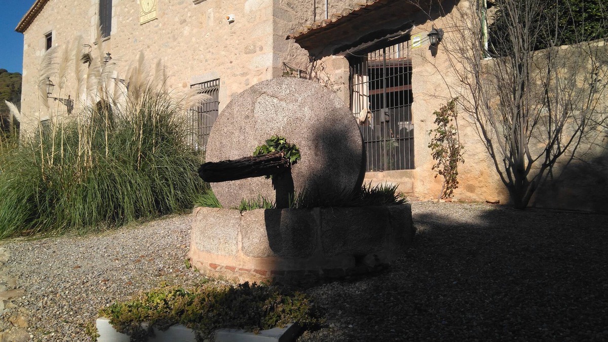 Cabrera de Mar Hotel | Hotel Masia Can Vive