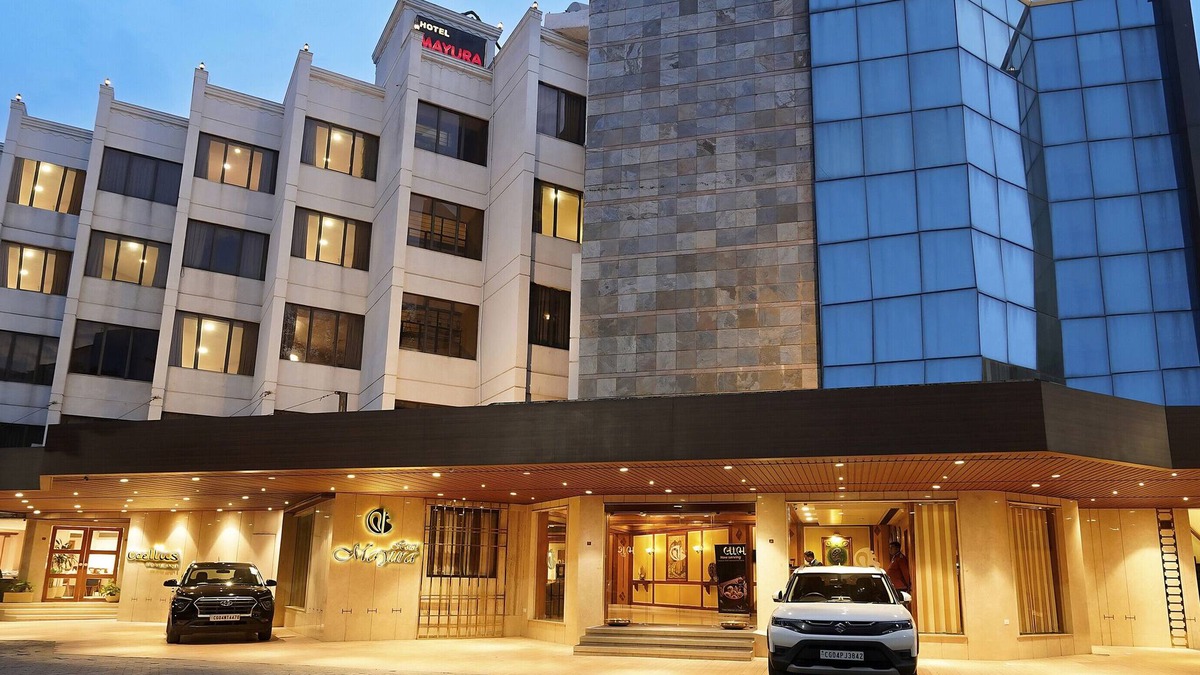 Raipur Hotel | Hotel Mayura