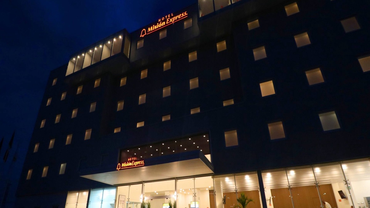San Luis Potosi Hotel | Hotel Misión Express San Luis Potosí