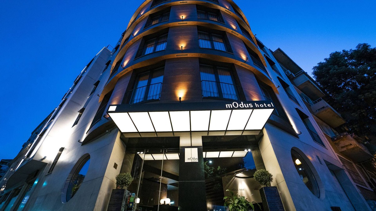 Varna City Centre Hotel | Hotel mOdus