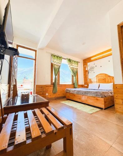 Vashist Resort | Hotel Mountain View Hill-Top Heaven Resort Cafe And Restuarant