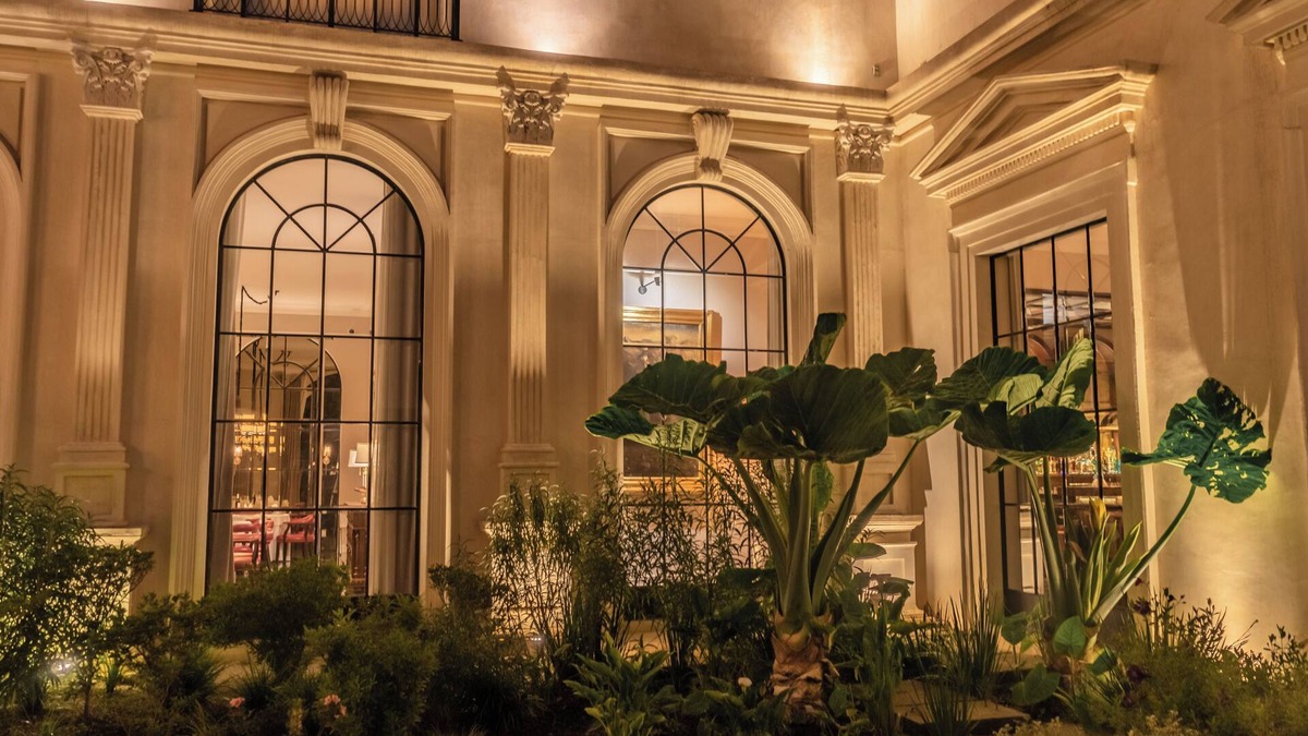 Santa Lucia Hotel | HOTEL PLAZA 79