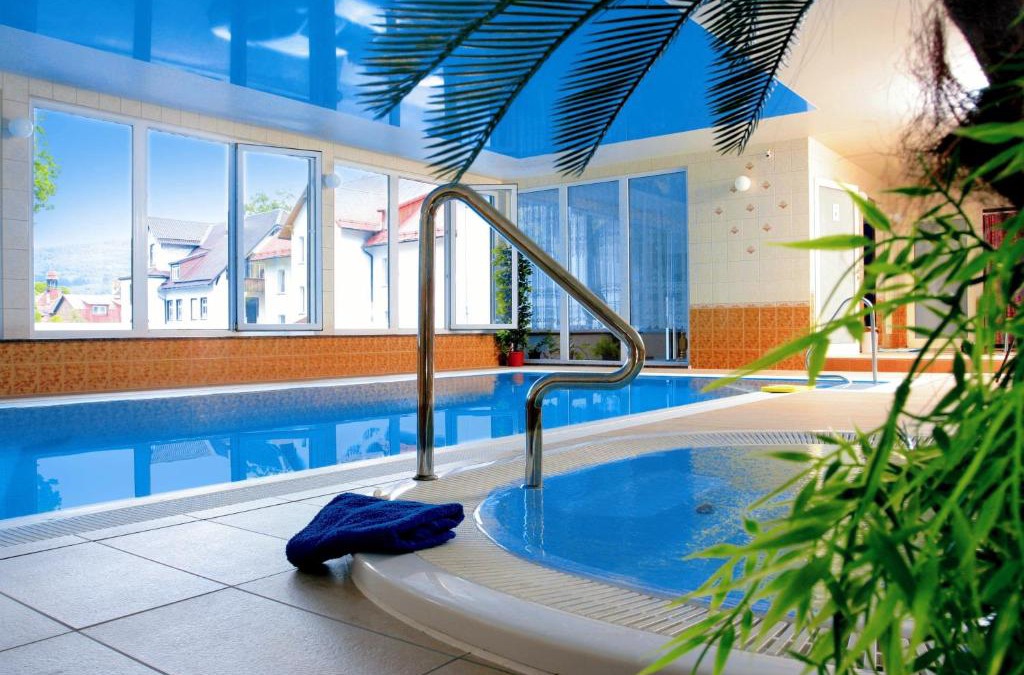 Swieradow-Zdroj Hotel | Hotel Narcyz