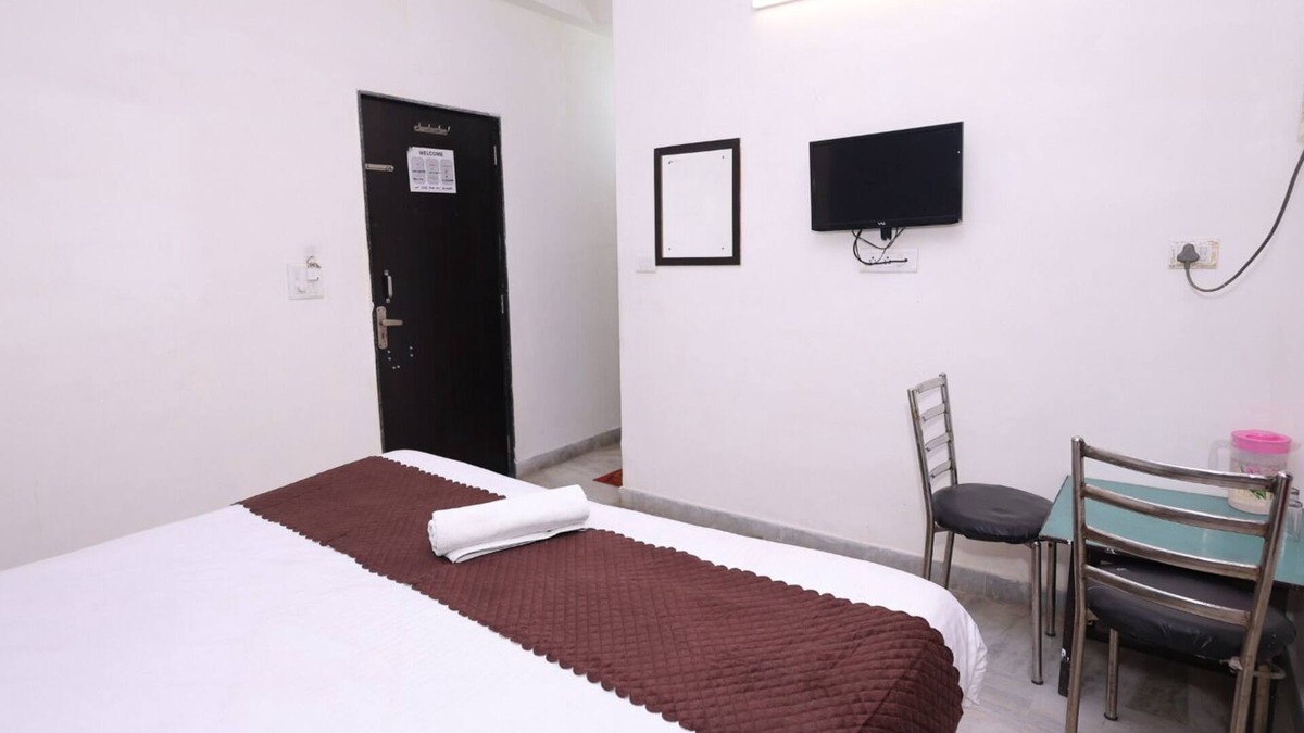 Taj Ganj Bed & Breakfast | "Hotel Novo Agra – Your Gateway to Comfort Near the Taj Mahal"