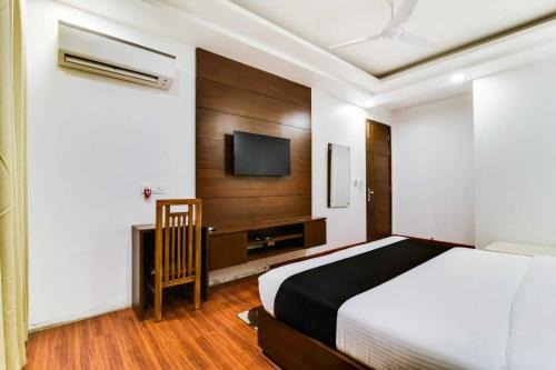 Gurugram Hotel | Hotel O Galaxy Inn