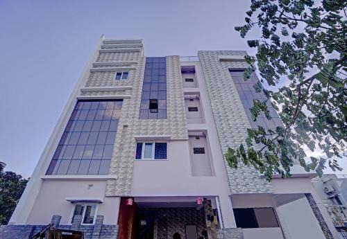 Bhubaneshwar House | Hotel O Home Luxury Stay Near Cosmopolis