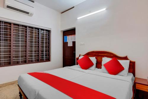 Kovalam Hotel | Hotel O Poptavern Heritage