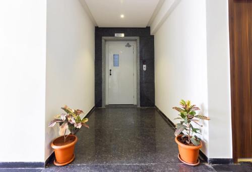 Kondapur Hotel | Hotel O Qualia Inn Kondapur Near Botanical Garden