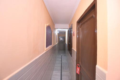 Sector 45 Hotel | Hotel O Rajesh Palace
