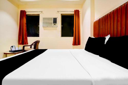 Amarnath Hotel | Hotel O Ulhasnagar Railway Station