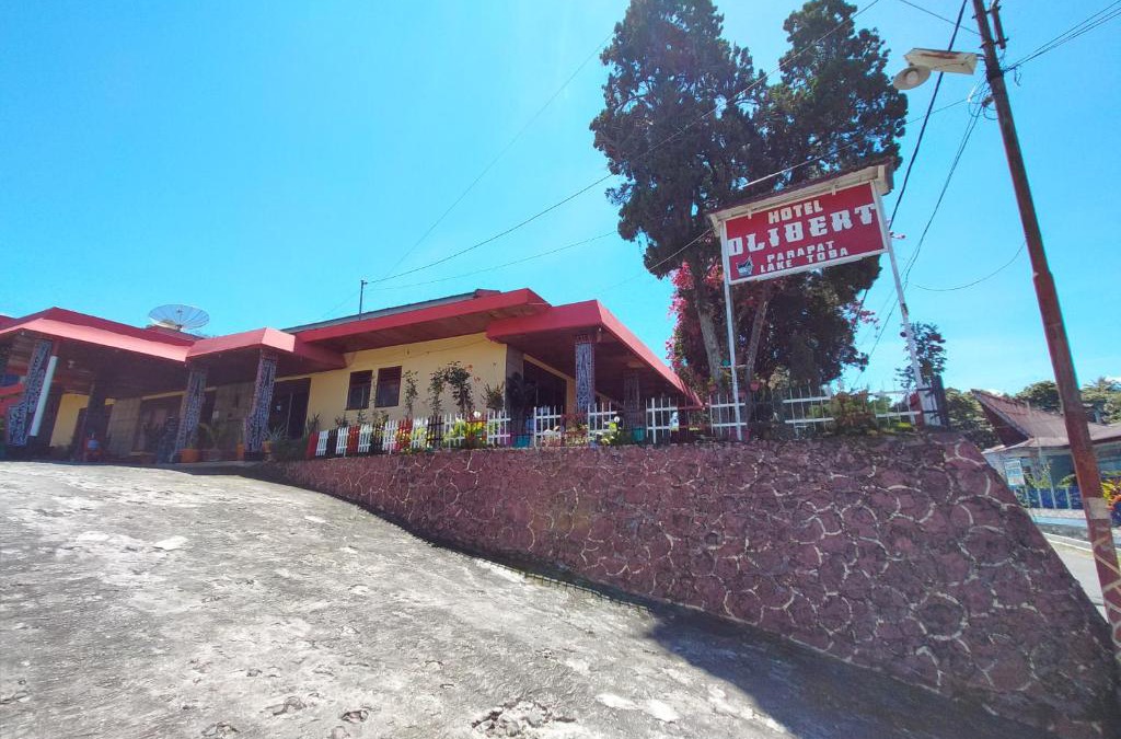 Parapat Hotel | Hotel Olibert Parapat Ajibata Mitra RedDoorz