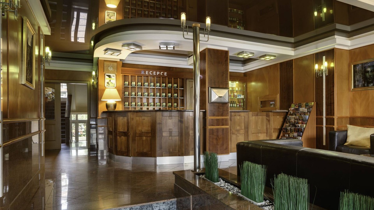 Podoli Hotel | Hotel OYA