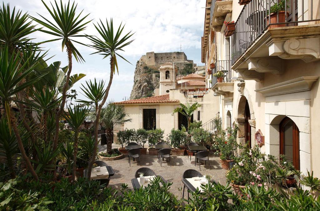 Scilla Hotel | Hotel Palazzo Krataiis