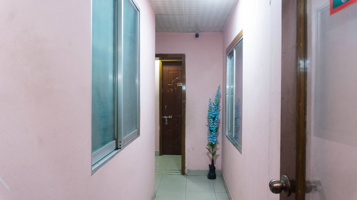 Dhaka House | Hotel Panthapath Residential - Couple Room - AC