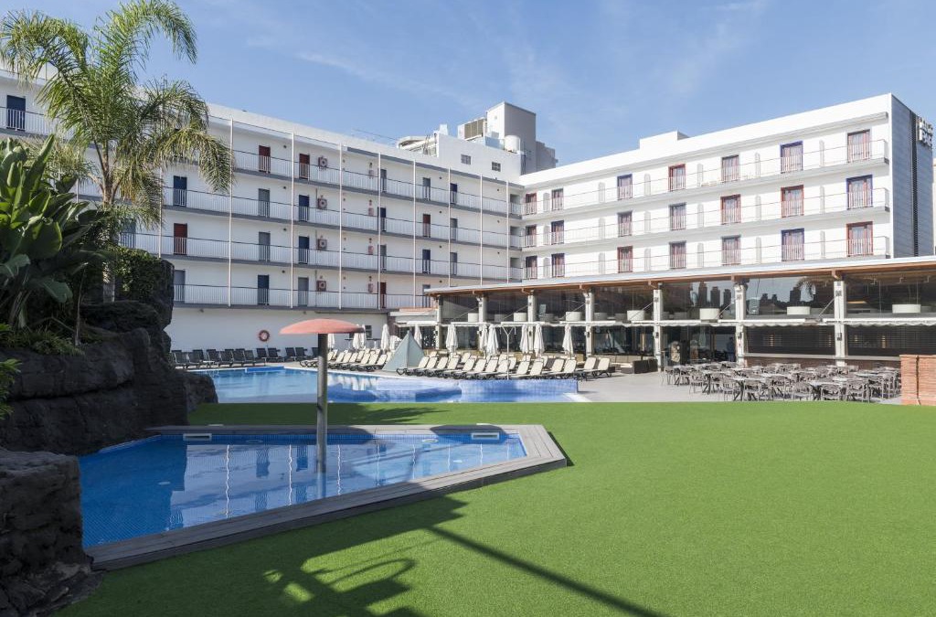 Malgrat de Mar Hotel | Hotel Papi Blau