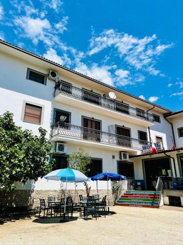Celano Hotel | Hotel Paradiso