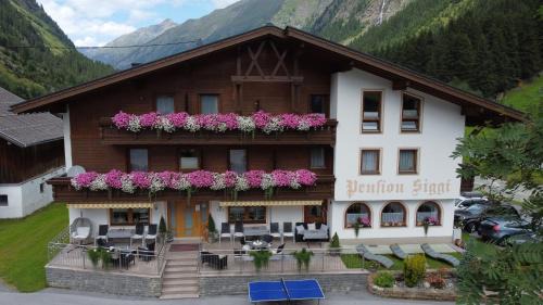 Sankt Leonhard im Pitztal House | Hotel Pension Siggi