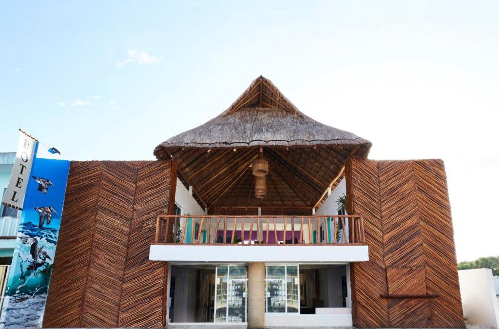 Chiquila Hotel | Hotel Pelicano