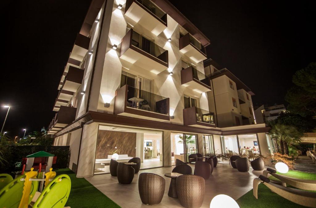 Lido di Camaiore Hotel | Hotel Pineta Mare