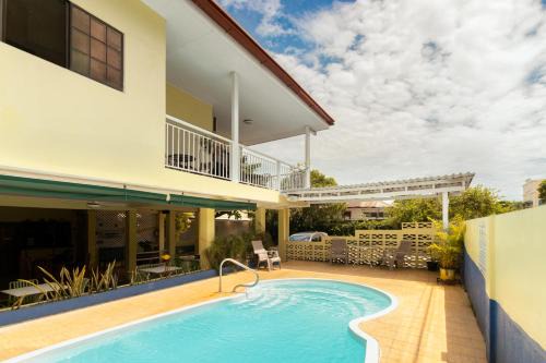 Tela Hotel | Hotel Playa Bonita Tela