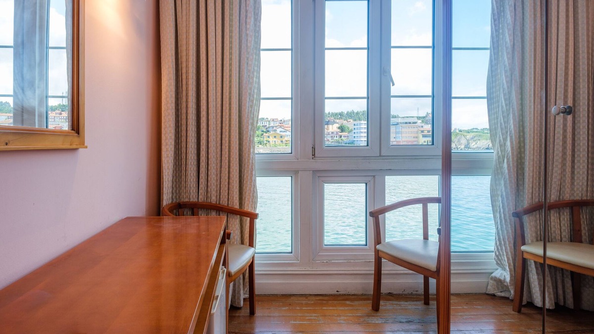 Luanco Hotel | Hotel Playa de Luanco