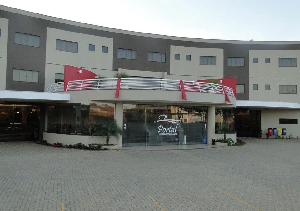 Carlopolis Hotel | Hotel Portal