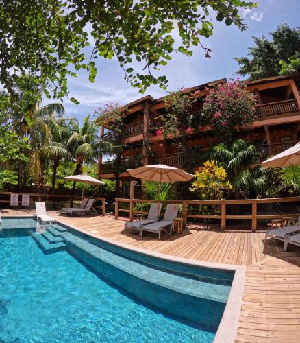Antoneys Cay Hotel | Hotel Posada Seremein ,West Bay ,Roatan