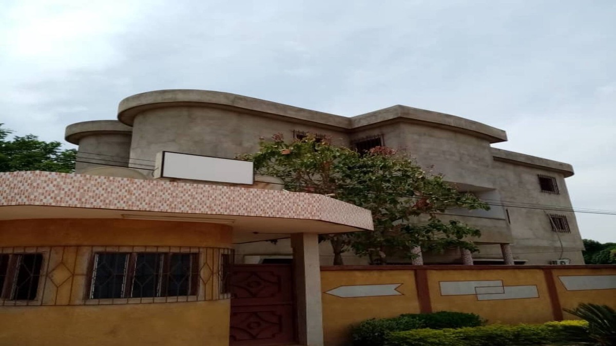 Ferkessedougou Hotel | Hotel Poufiret