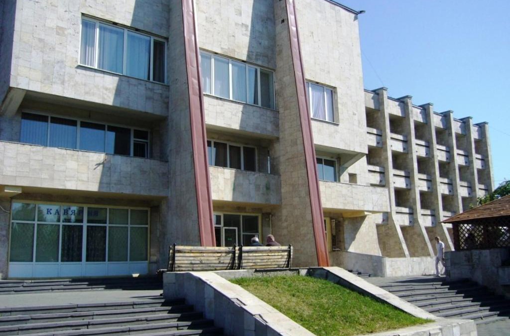 Lutsk Hotel | Hotel Profspilkovyi