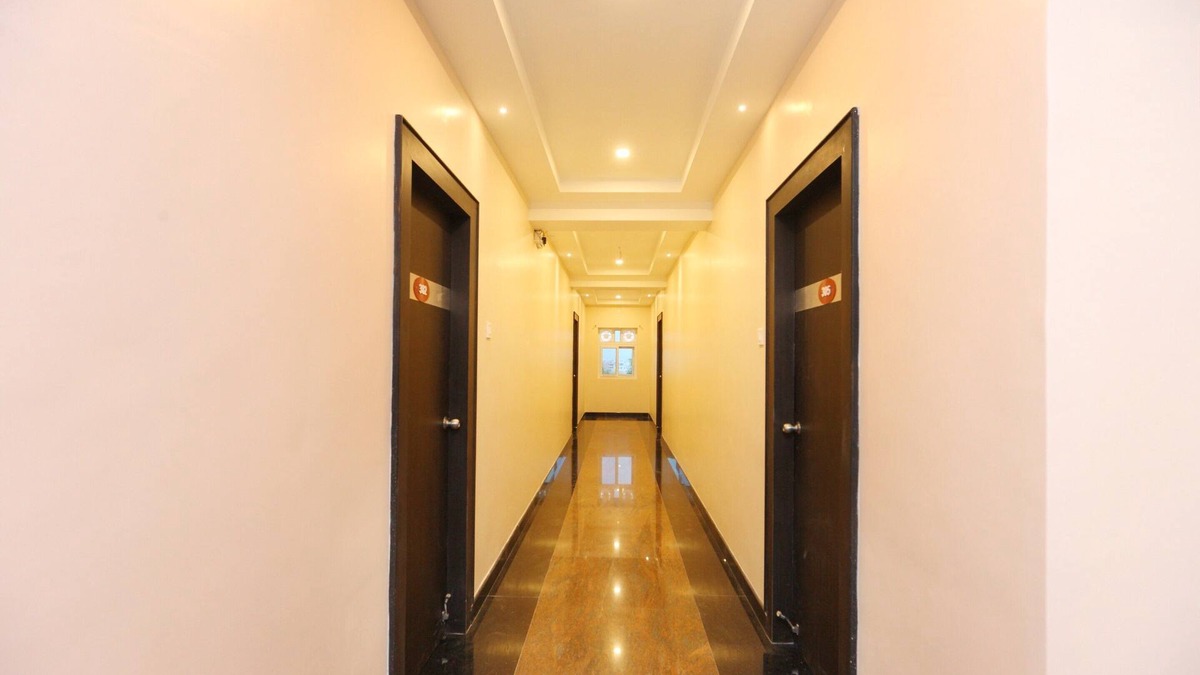 Tirupati Hotel | Hotel Ramcharan Residency