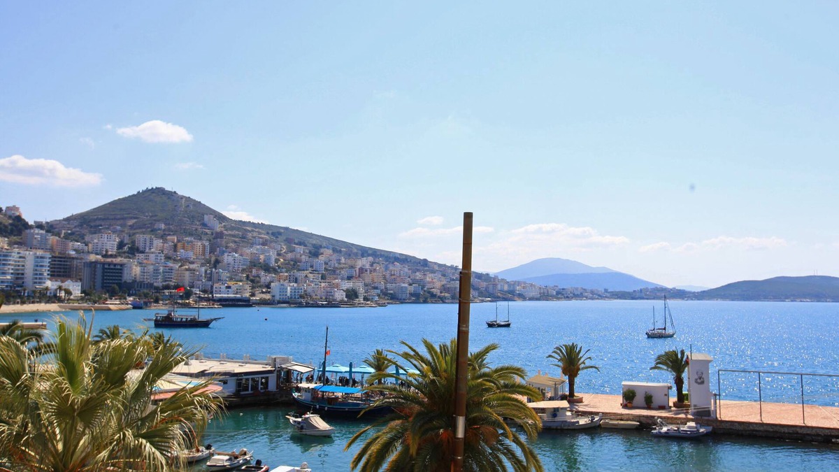 Qender Hotel | Hotel Real
