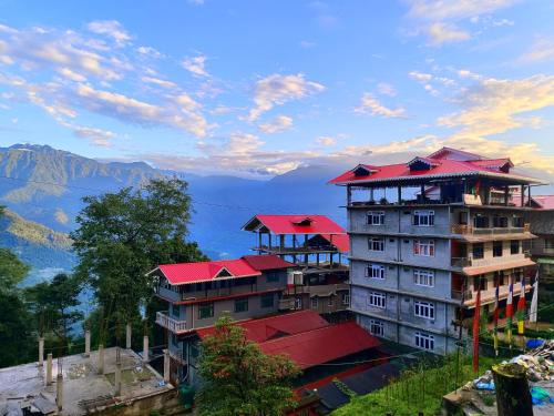 Pelling Hotel | Hotel Red Cherry Pelling