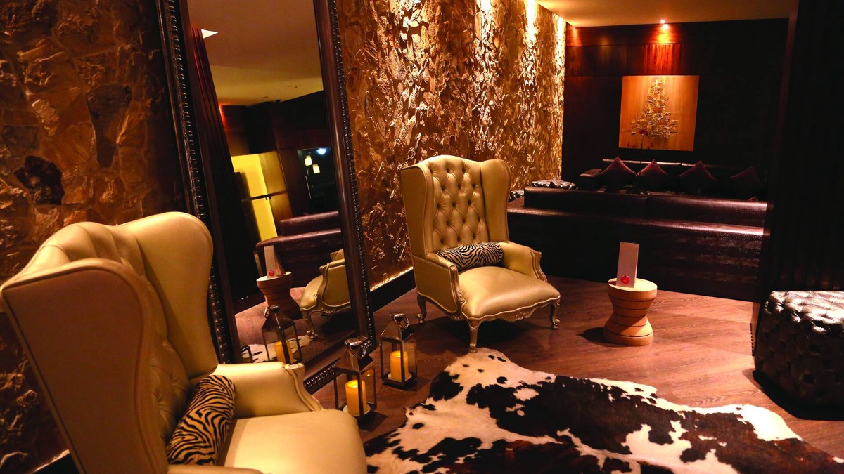 La Mariscal Hotel | Hotel Reina Isabel