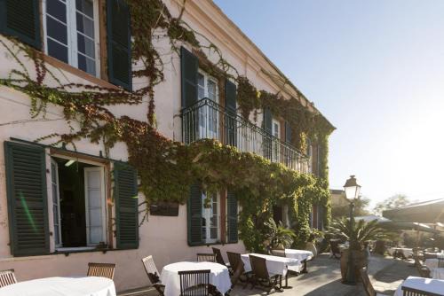 Centuri Hotel | Hotel-Restaurant Le Vieux Moulin