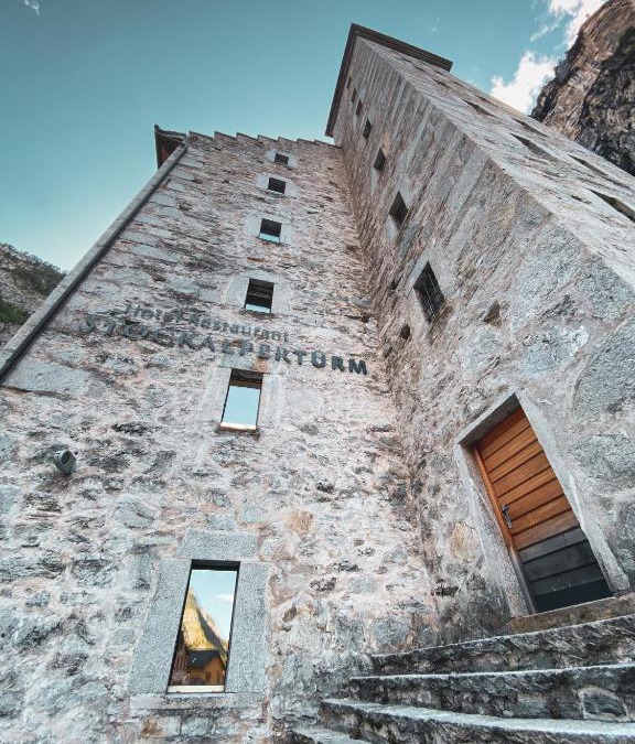 Gondo Hotel | Hotel Restaurant Stockalperturm