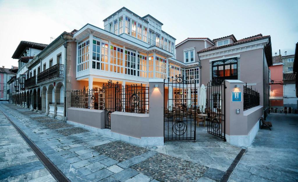Pravia Hotel | Hotel Rey Silo