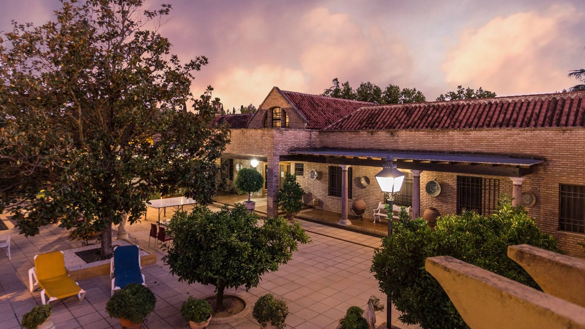 Distrito Norte Sierra Hotel | Hotel Riad Arruzafa