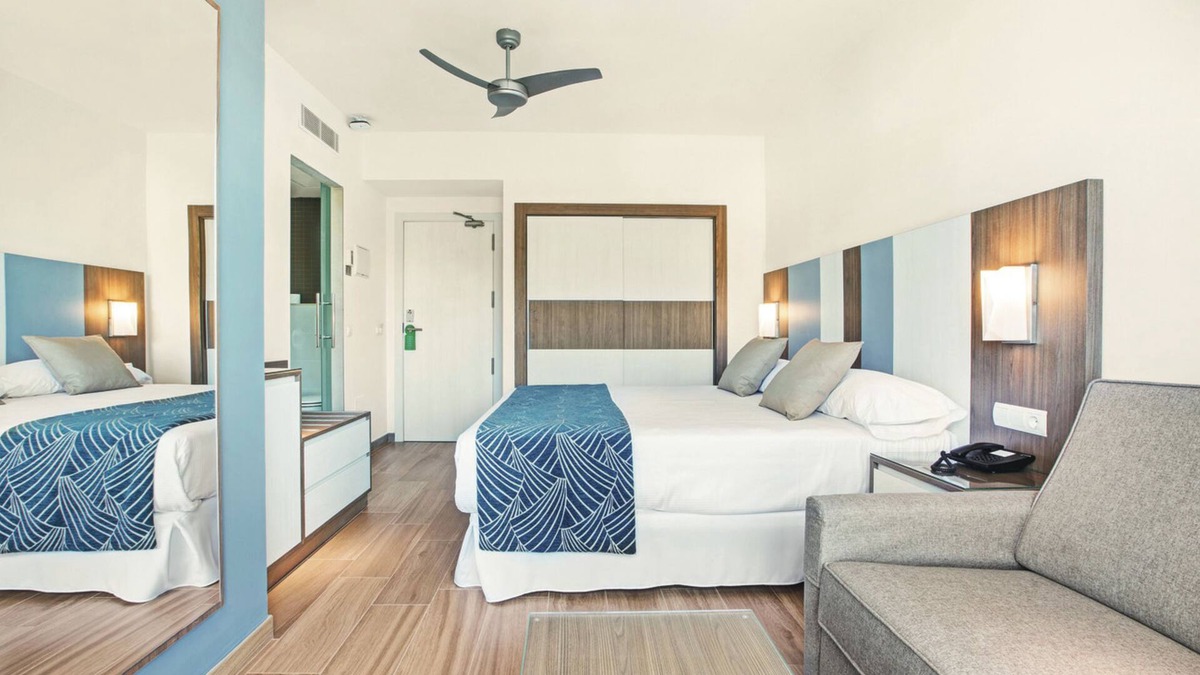 Les Meravelles Hotel | Hotel Riu Festival