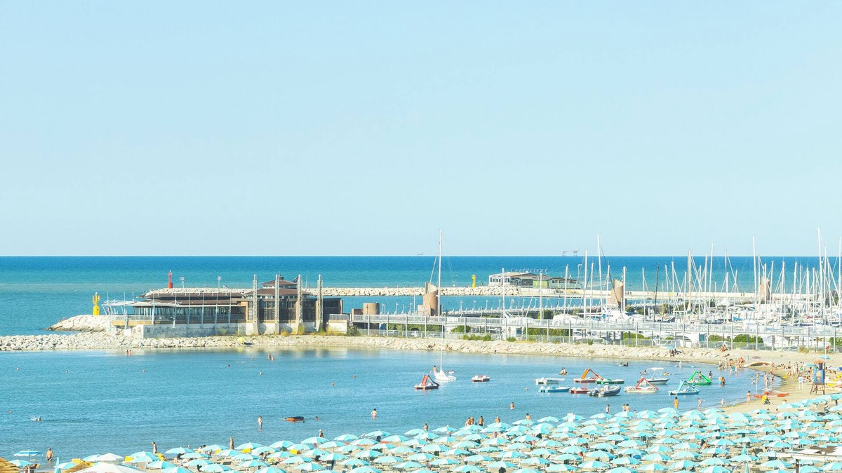 San Giuliano a Mare Hotel | Hotel River
