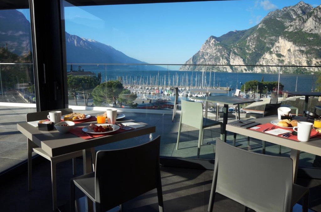 Riva del Garda Hotel | Hotel Riviera