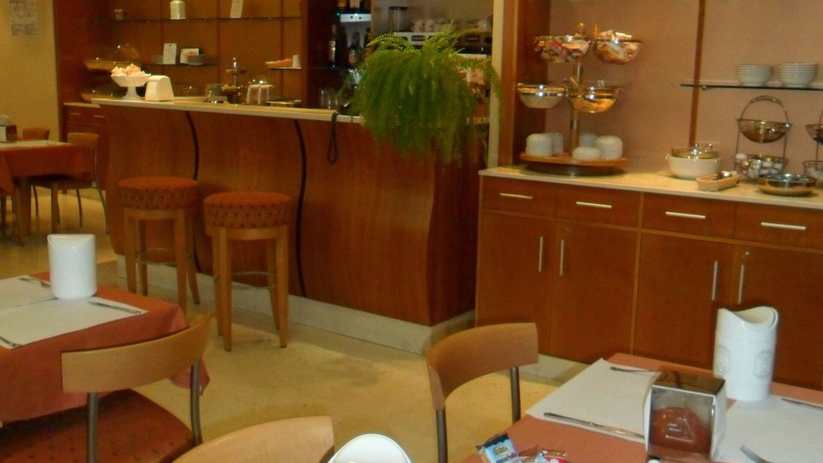 Segrate Hotel | Hotel Riviera